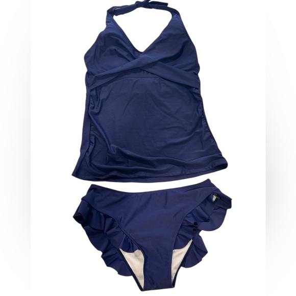 Other - 🏷️ Navy Halter Tankini Navy Ruffled bottom Size M
